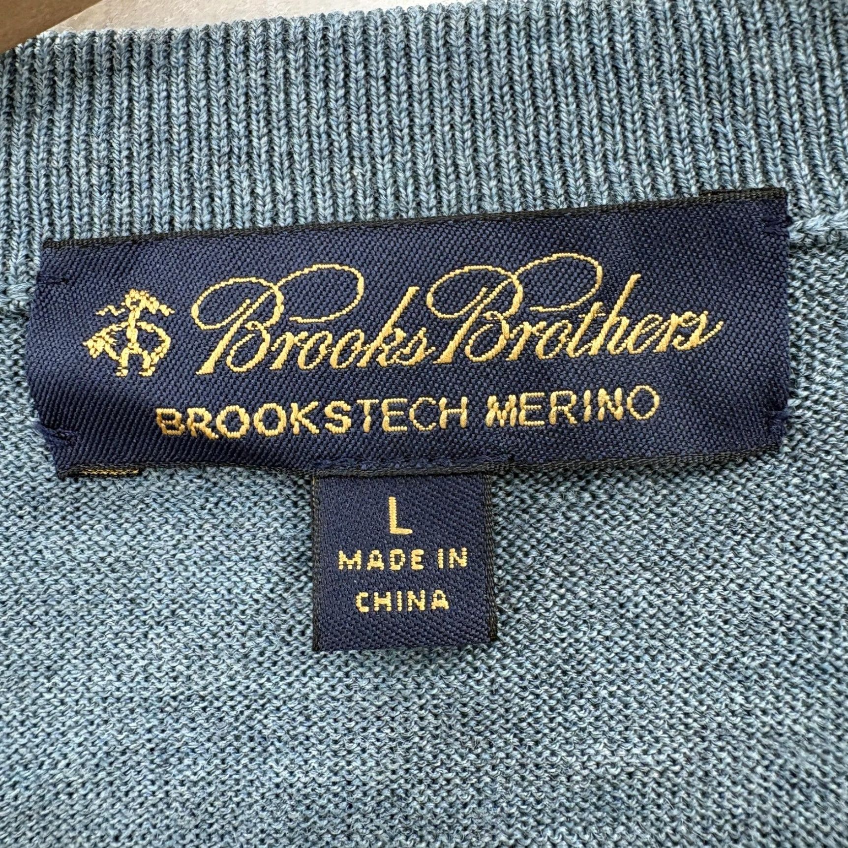 Brooks Brothers Brooks Brothers Sweater Mens Large Blue Brookstech Merino Wool V-Neck Pullover Size US L / EU 52-54 / 3 - 4 Thumbnail