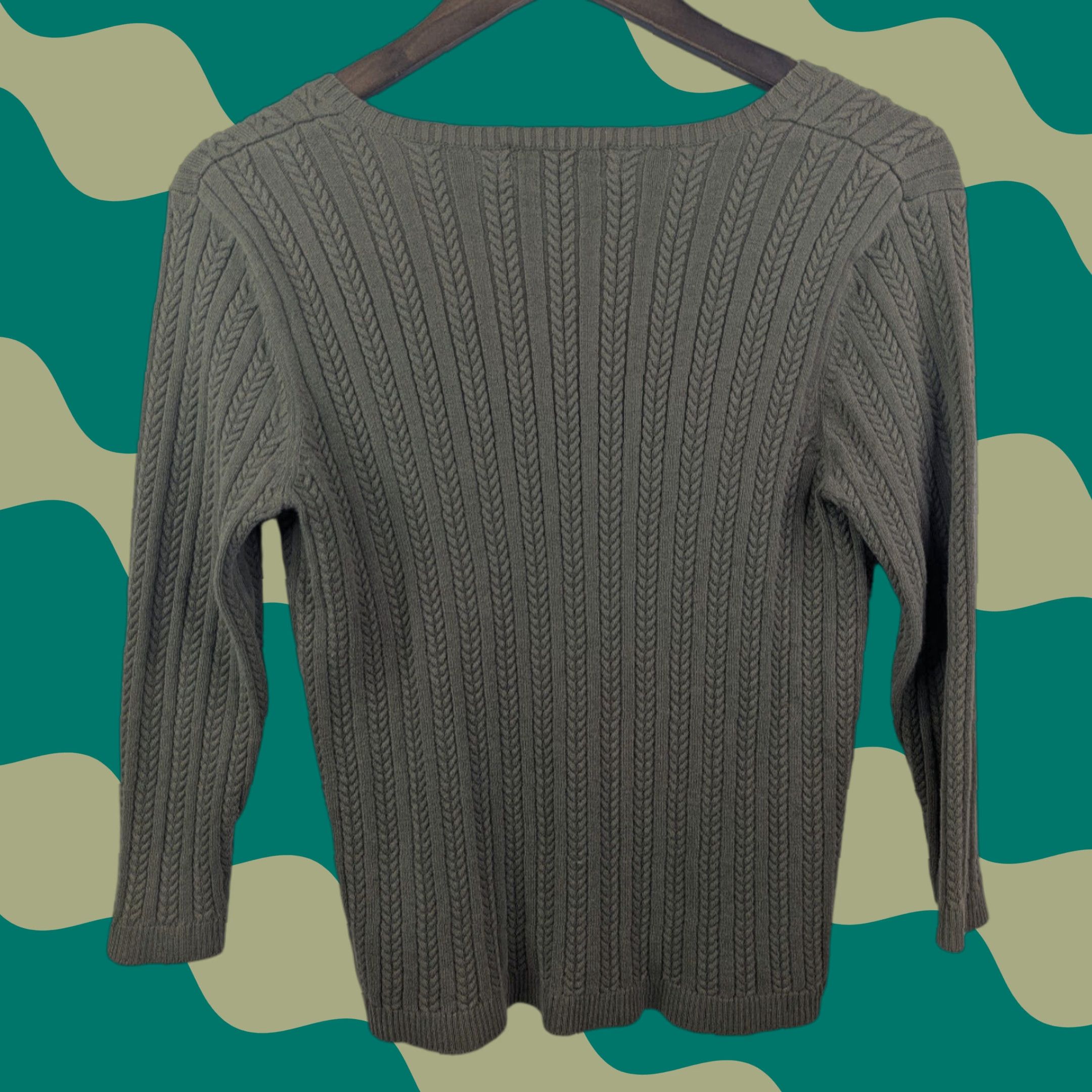 Eddie Bauer VINTAGE Eddie Bauer Women's Medium Green V Neck 3/4 Sleeve Cable Knit Sweater Size L / US 10 / IT 46 - 1 Thumbnail