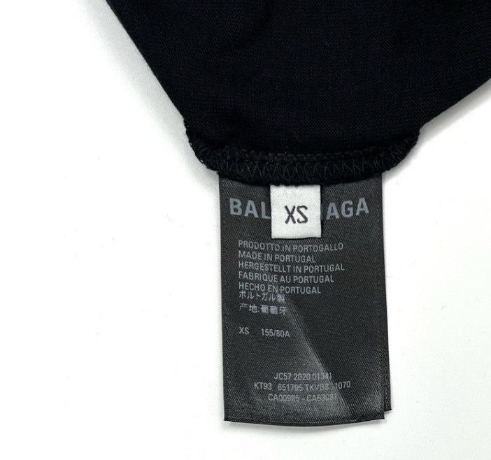 Balenciaga Balenciaga Distressed Destroyed Classic Short Sleeve K12 Size US XL / EU 56 / 4 - 7 Thumbnail