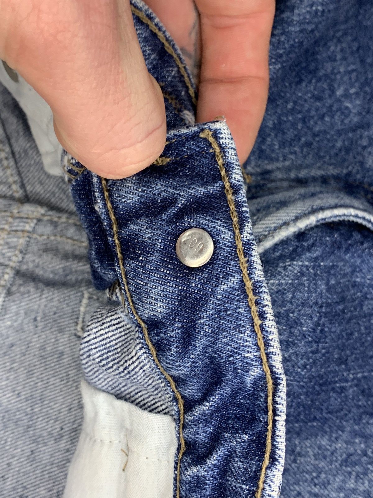 Levi's Very Rare 1993 Levi’s Silver Tab Blank Tab Loose Jeans USA Size US 32 / EU 48 - 12 Thumbnail