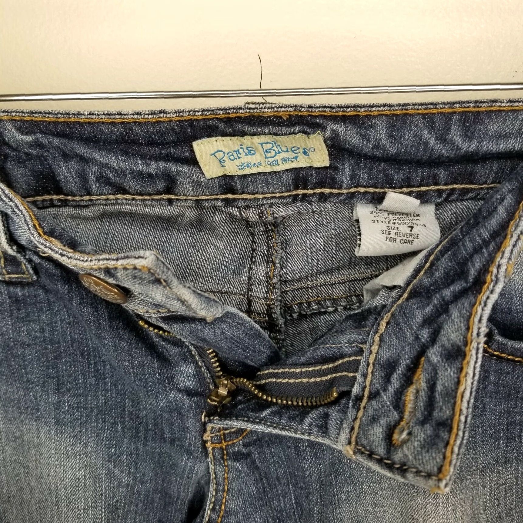 Vintage Paris Blues Capri Jeans Womens Size 7 Dark Blue Distressed Denim Size 28" / US 6 / IT 42 - 4 Thumbnail