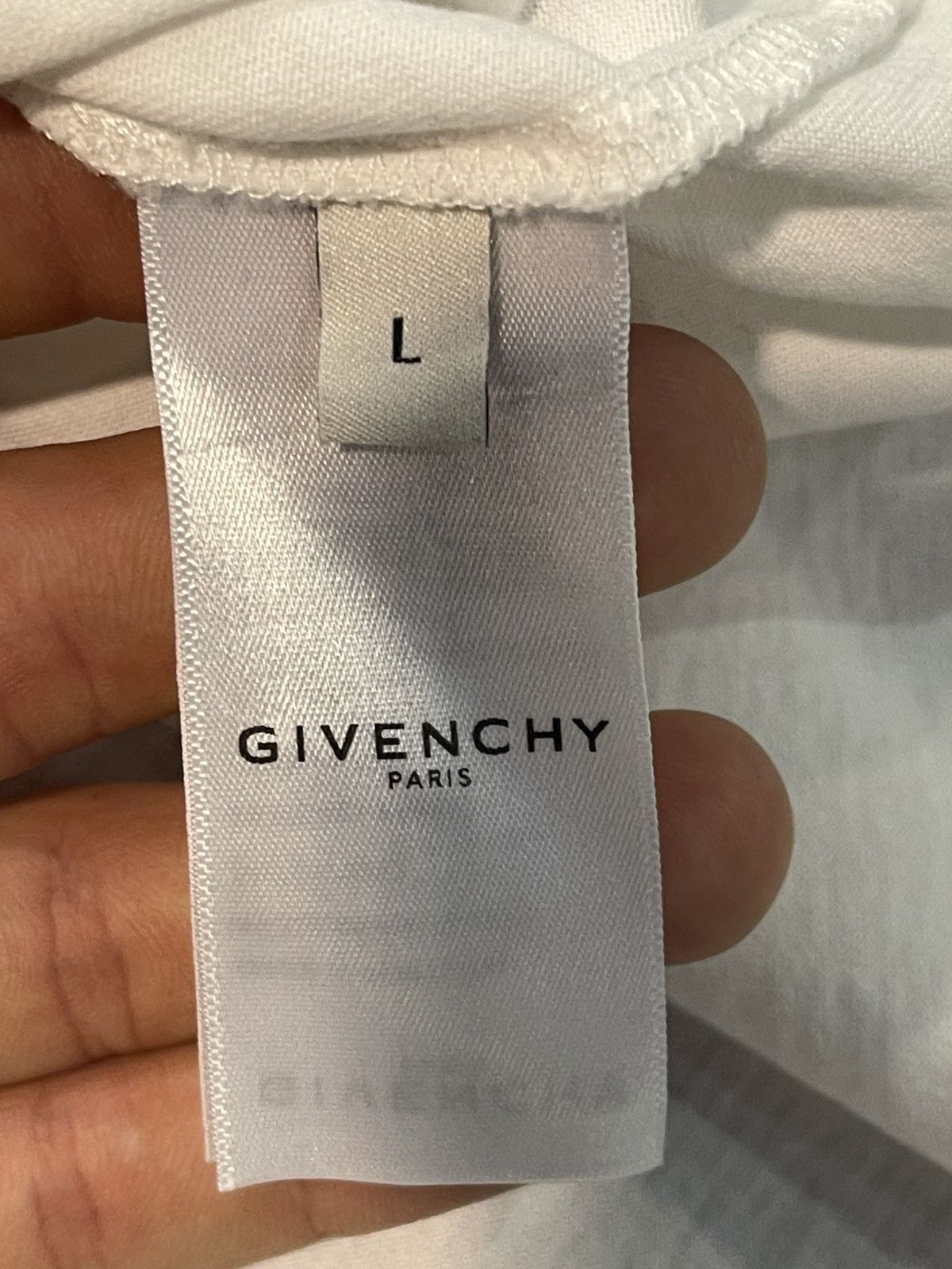 Givenchy Size L - Givenchy Paris Multicolor Graphic Logo T-Shirt Size US L / EU 52-54 / 3 - 7 Thumbnail