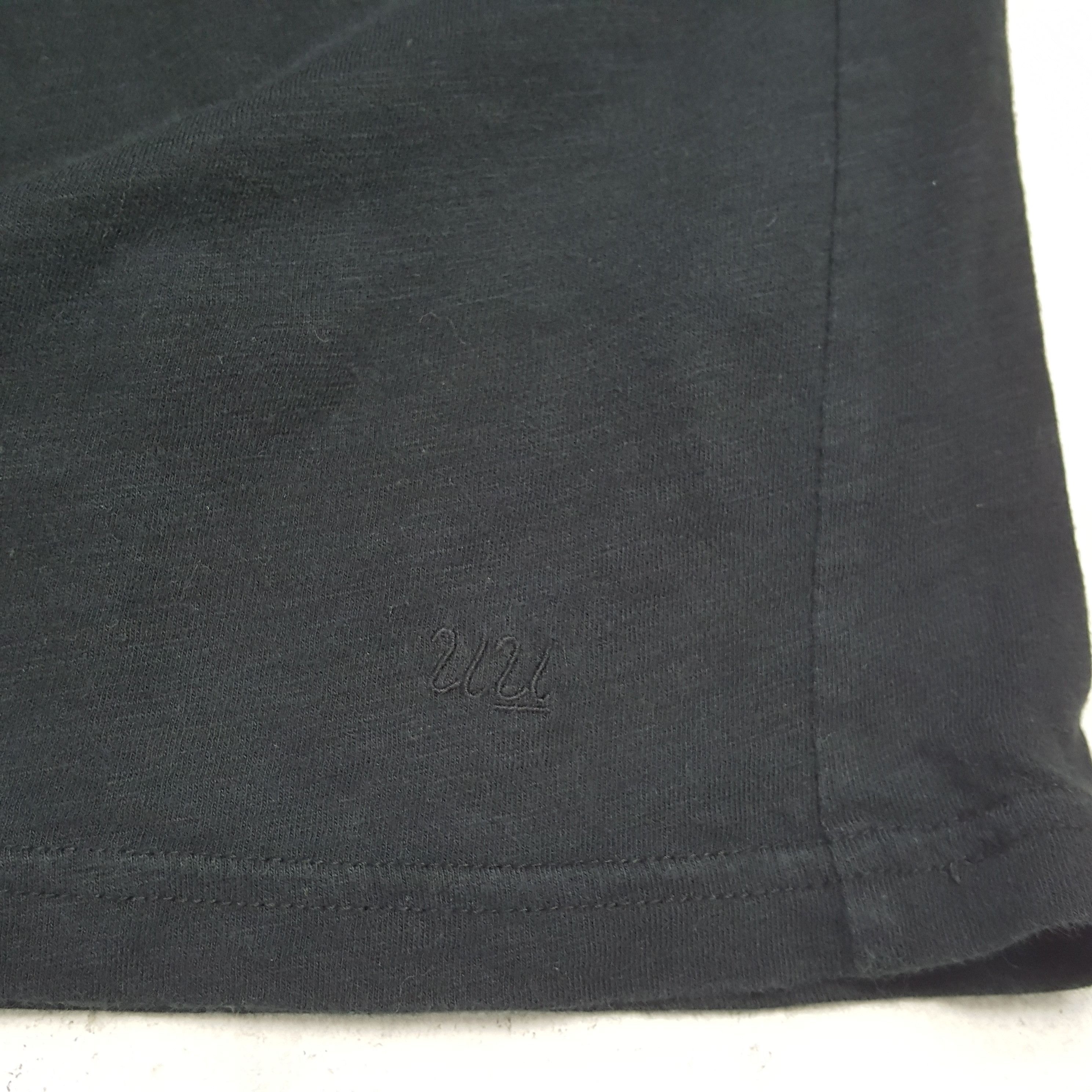Japanese Brand × Undercover × Uniqlo UNIQLO UNDERCOVER Japanese Brand Streetwear Style Tshirt Size US L / EU 52-54 / 3 - 6 Thumbnail