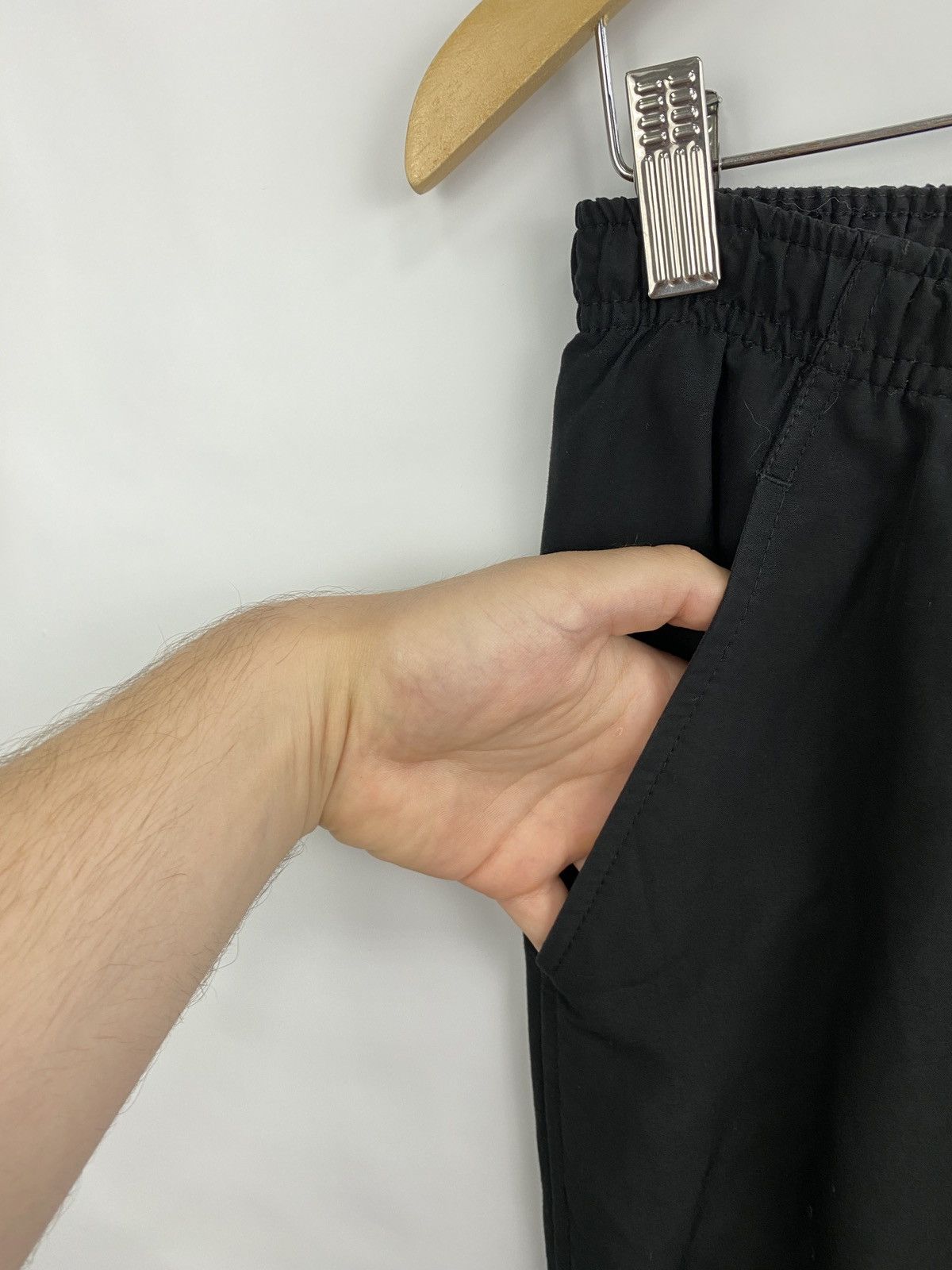 Nike 🇺🇸 Vintage 90s Nike Nylon Track Pants Y2K Rare Retro Hype Size US 34 / EU 50 - 6 Thumbnail