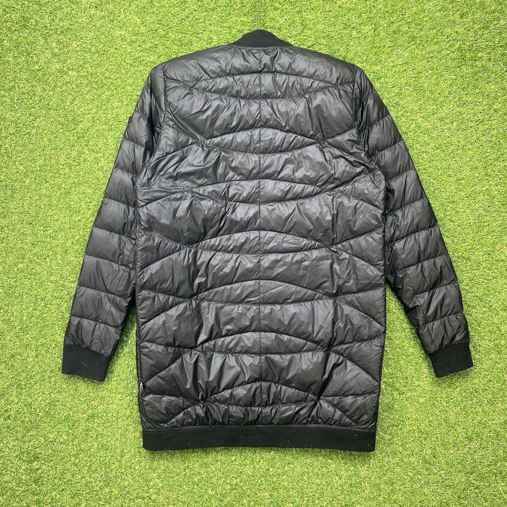 Vintage Bernardo Puffer Jacket Womens Small Down Fill Black Primaloft Full Zip Up Hiking Jacket Coat Zip Removable Hood Mid-Length Long Sleeve Nylon Lining Size S / US 4 / IT 40 - 2 Thumbnail
