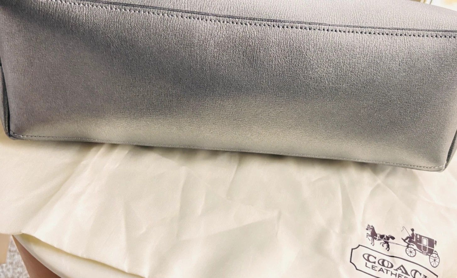 Coach Coach City Tote Metallic Pewter Leather Size ONE SIZE - 6 Thumbnail