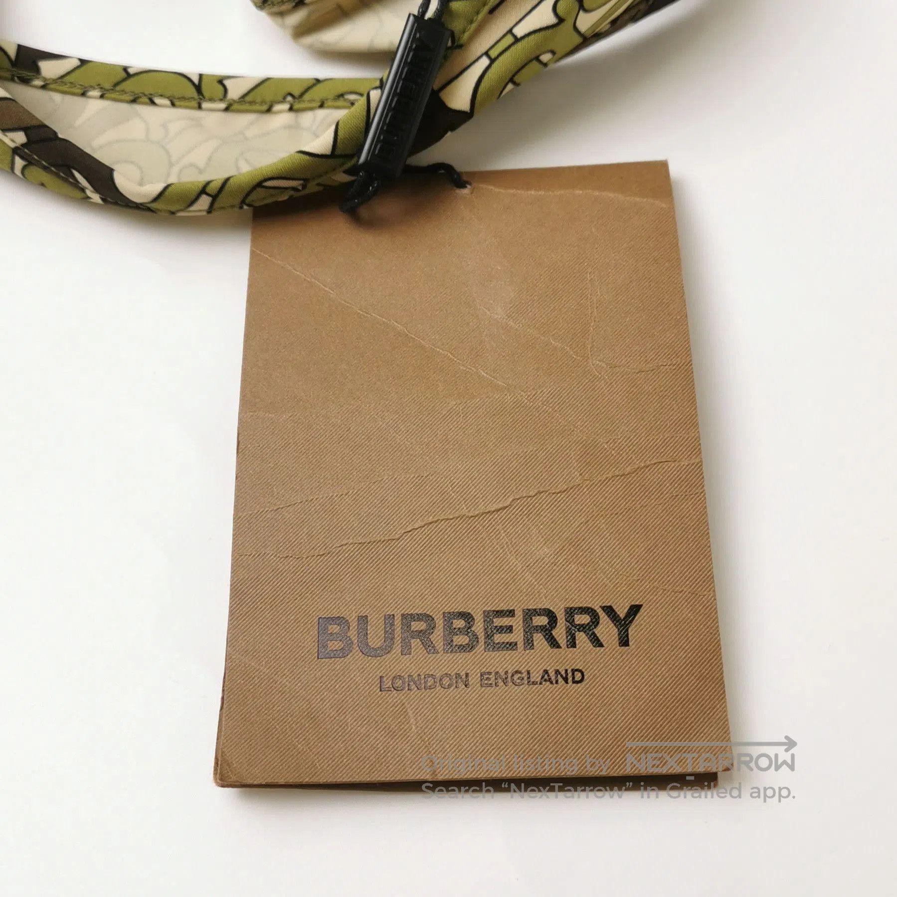 Burberry Burberry Colorful Logo Print Crop Top . Size US XXS / EU 40 - 4 Thumbnail