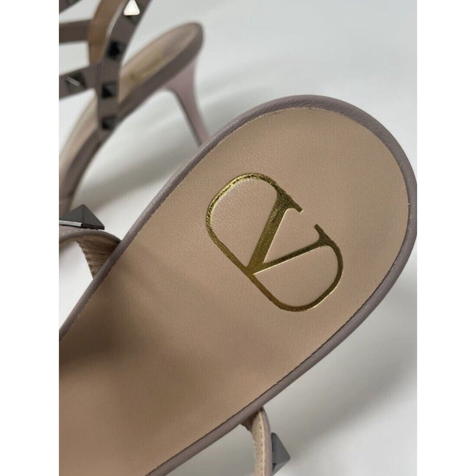 Valentino Valentino Garavani Rockstud Sandals Heels 65MM Size 39 Size US 8 / IT 38 - 7 Thumbnail