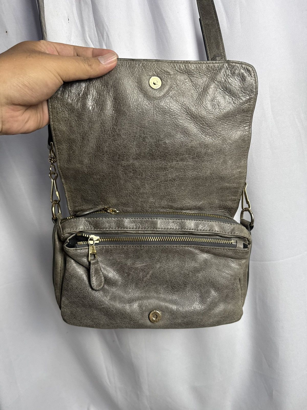 Vintage Leather Bags City Sling Bag Size ONE SIZE - 5 Thumbnail