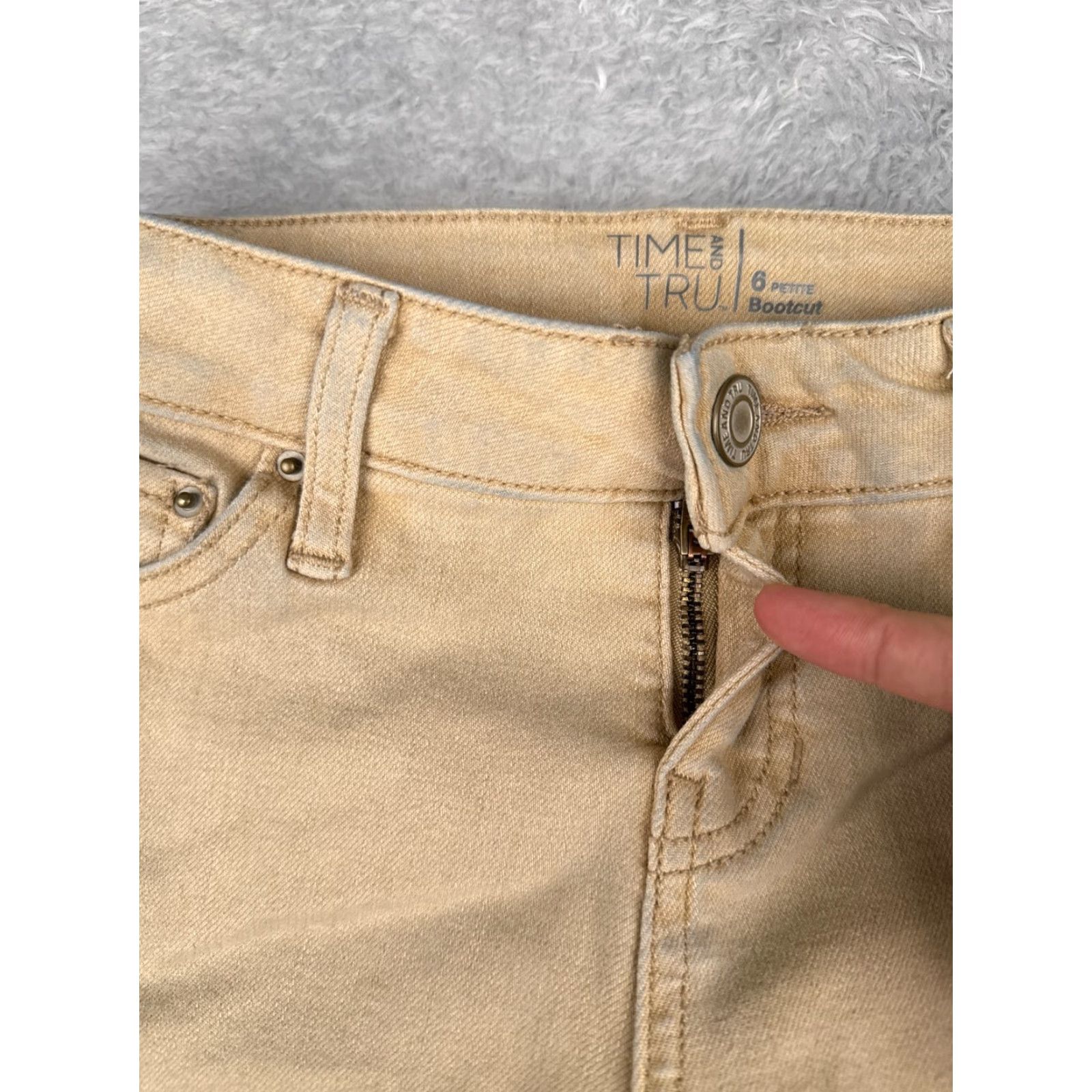 Vintage VINTAGE Time And Tru Women’s Jeans Pants Bootcut 26x28 Cotton Blend Beige Denim Size 28" / US 6 / IT 42 - 5 Thumbnail