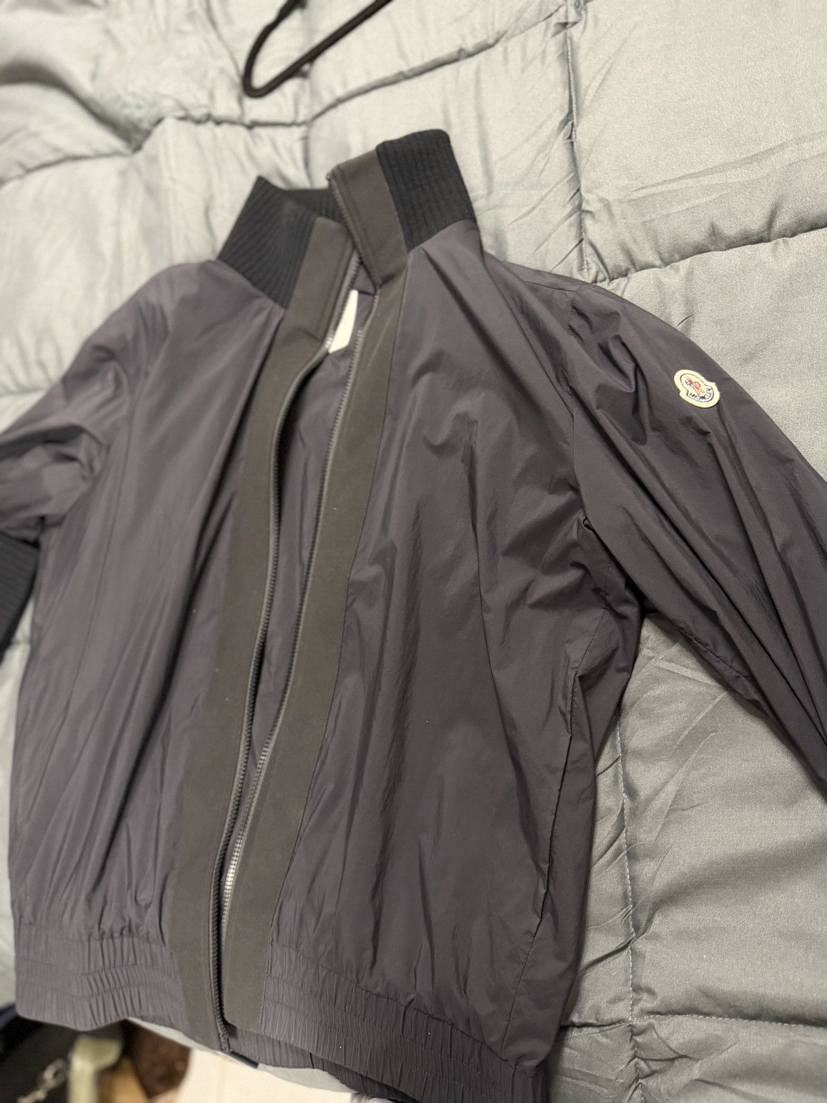 Moncler Moncler Black Bomber EXCLUSIVE Size US L / EU 52-54 / 3 - 3 Thumbnail