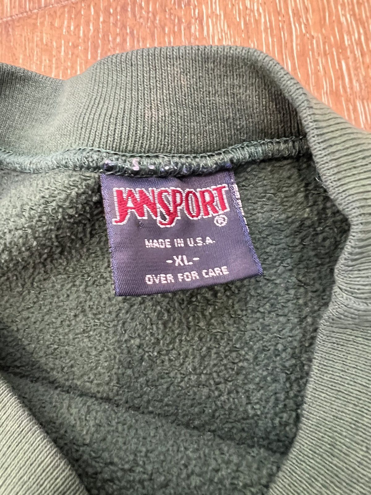 Jansport Vintage USC Jansport floral Crewneck Size US L / EU 52-54 / 3 - 3 Thumbnail