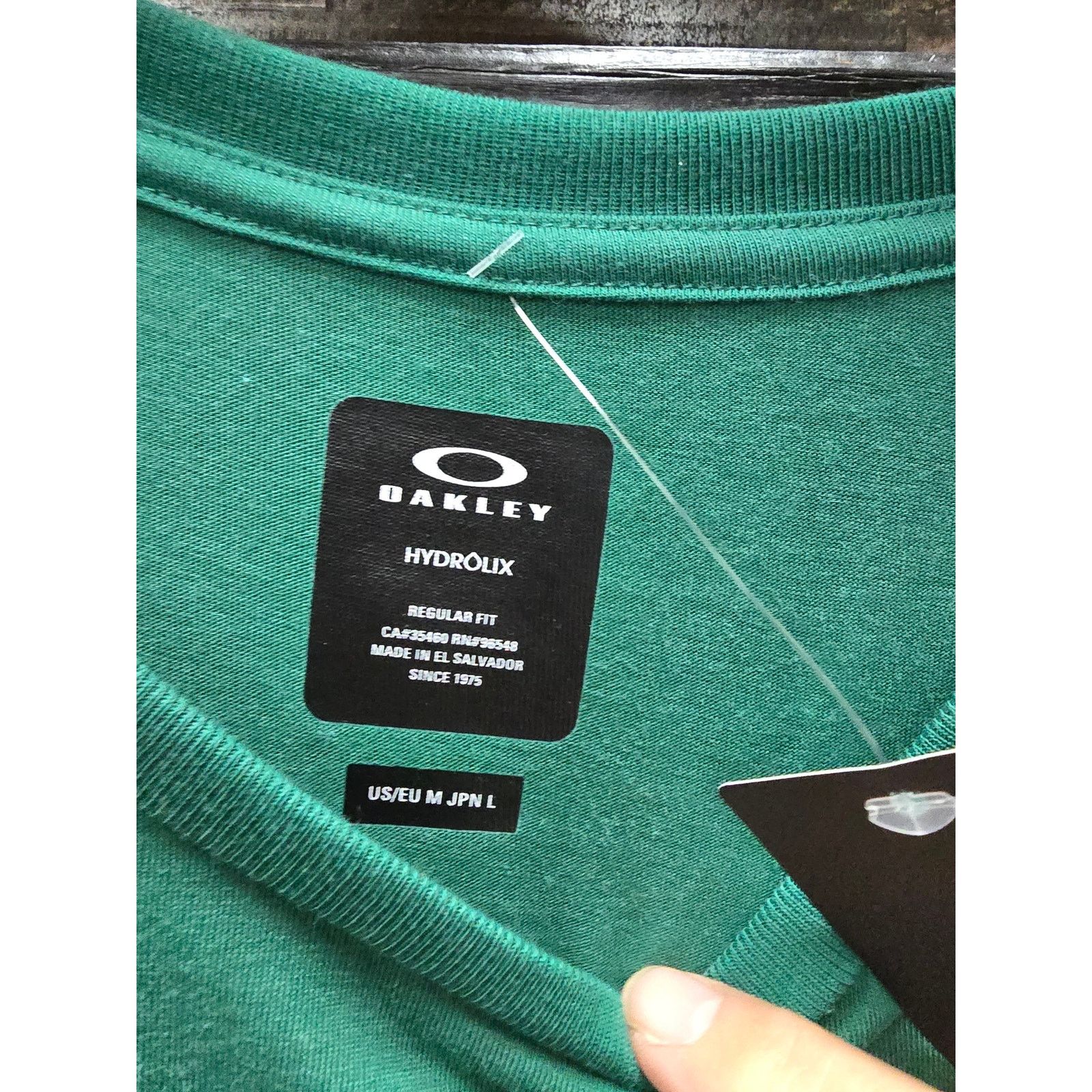 Oakley Oakley Hydrolix Green Short Sleeve T-shirt, Men's Medium NWT Size US M / EU 48-50 / 2 - 3 Thumbnail