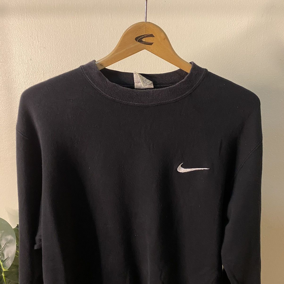 Nike × Vintage 1990s Nike Essential Embroidery Small Swoosh Sweatshirt Size US M / EU 48-50 / 2 - 2 Thumbnail