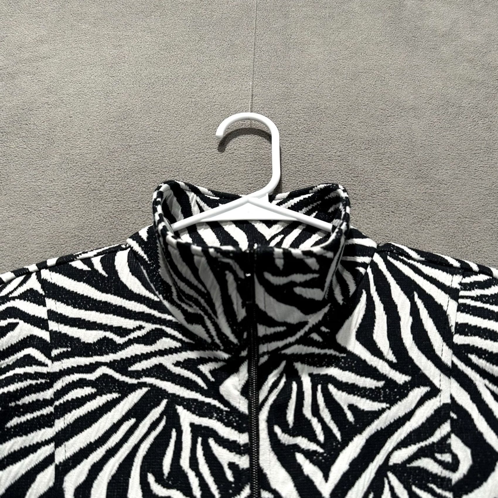 Vintage Rafael Zebra Print Jacket Womens Small Full Zip EUC Size S / US 4 / IT 40 - 4 Thumbnail