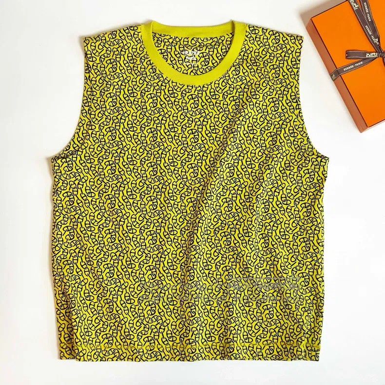 Hermes Hermes Yellow Full Print Pig Nose Sleeveless Vest Size XS / US 0-2 / IT 36-38 - 2 Thumbnail