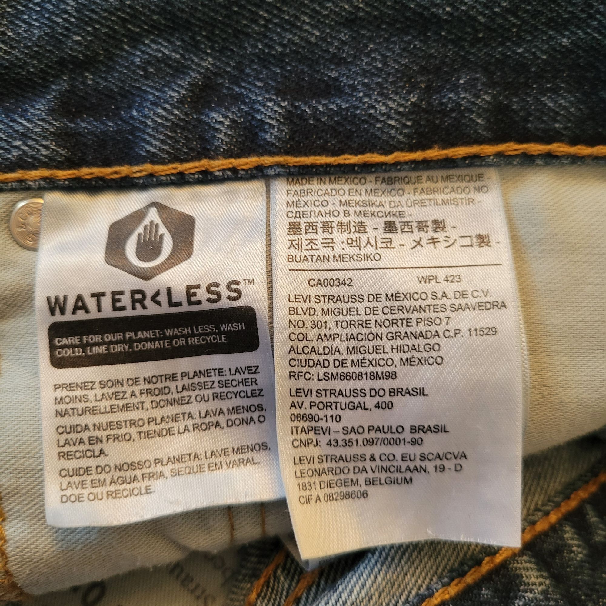 Levi's Levis 505 Jeans Regular Fit 48x32 Classic Blue Denim 5 Pocke Size US 44 / EU 60 - 10 Thumbnail
