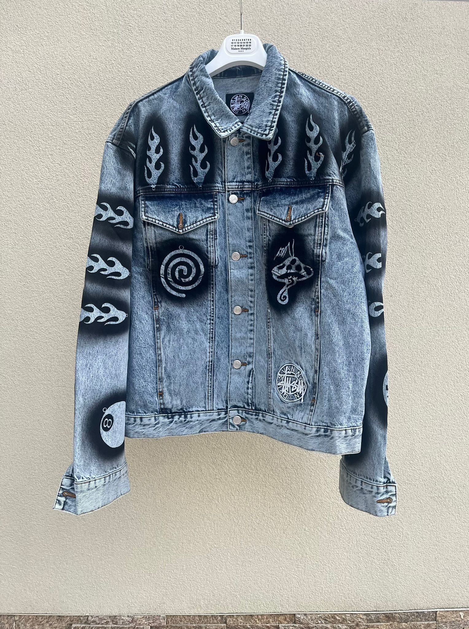 Dries Van Noten × Stussy Q.2 / Stencil Denim Jacket in Light Blue Size US XL / EU 56 / 4 - 7 Thumbnail