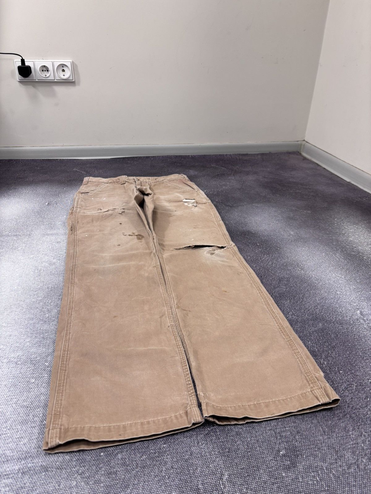 Carhartt Vintage Carhartt Relaxed Fit Distressed Utility Work Pants Size US 31 - 10 Thumbnail