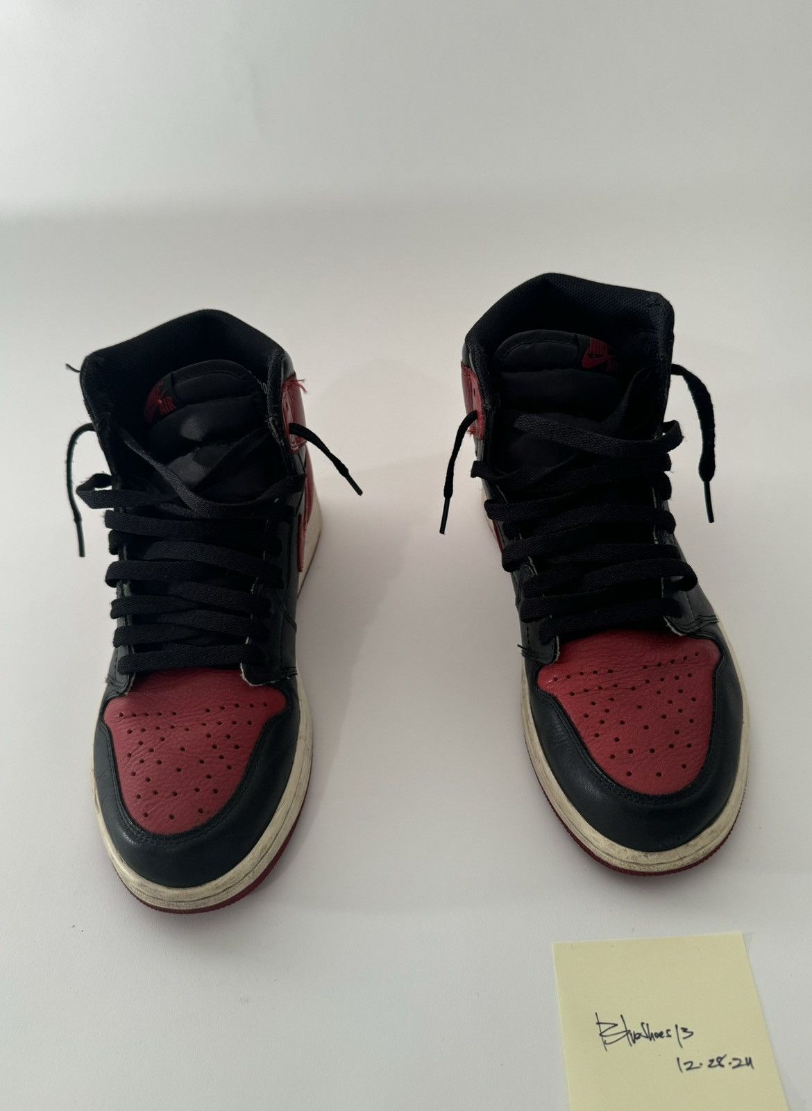 Jordan Brand Air Jordan Bred 1 (2016) Size 9.5 Size US 9.5 / EU 42-43 - 2 Thumbnail