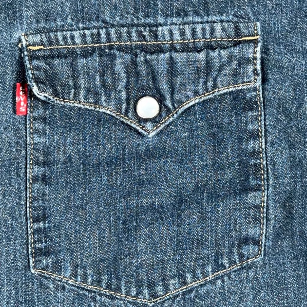 Levi's Levis Western Shirt Denim Blue Dark Wash Pearl Snap Regular Fit Adult LARGE Shirts Mens Size US L / EU 52-54 / 3 - 5 Thumbnail