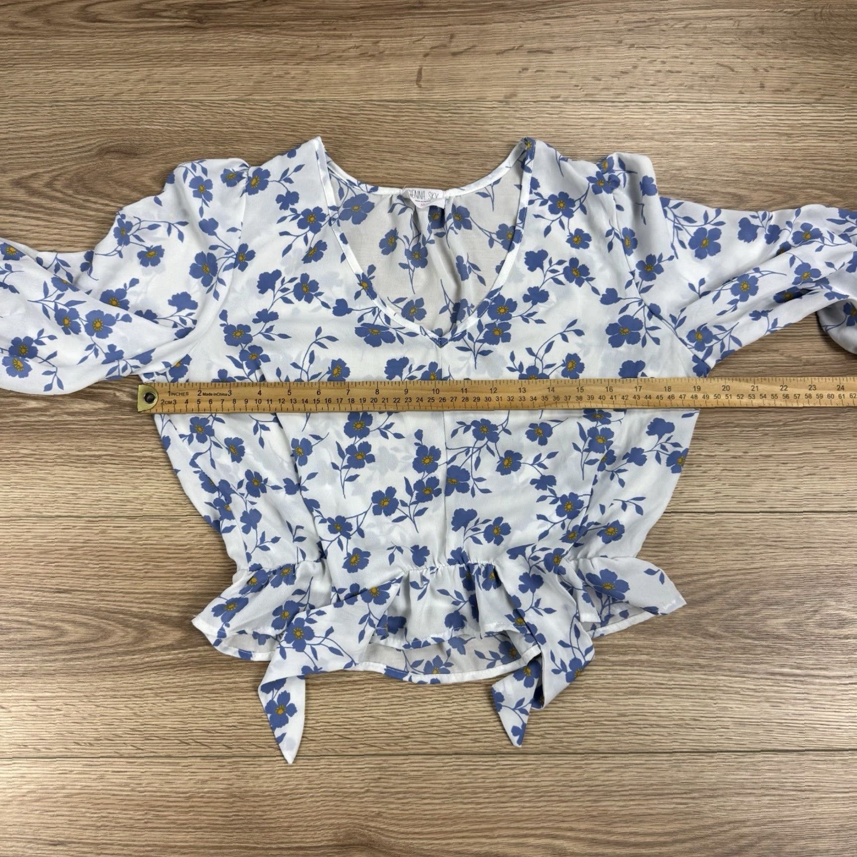Vintage Sienna Sky Women's M White 3/4 Sleeve Floral Blouse Size M / US 6-8 / IT 42-44 - 5 Thumbnail