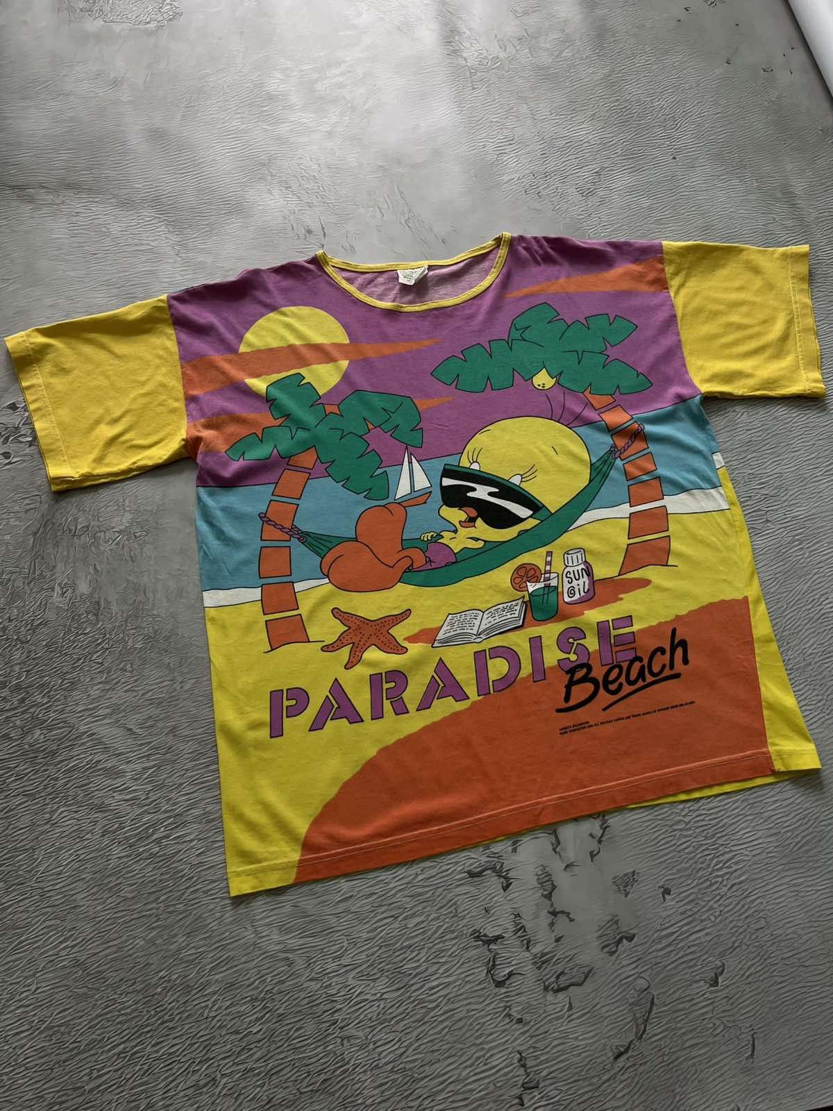 Warner Bros 1991 Paradise Beach Warner Bros Vintage Looney Tunes Tee Size US L / EU 52-54 / 3 - 1 Thumbnail