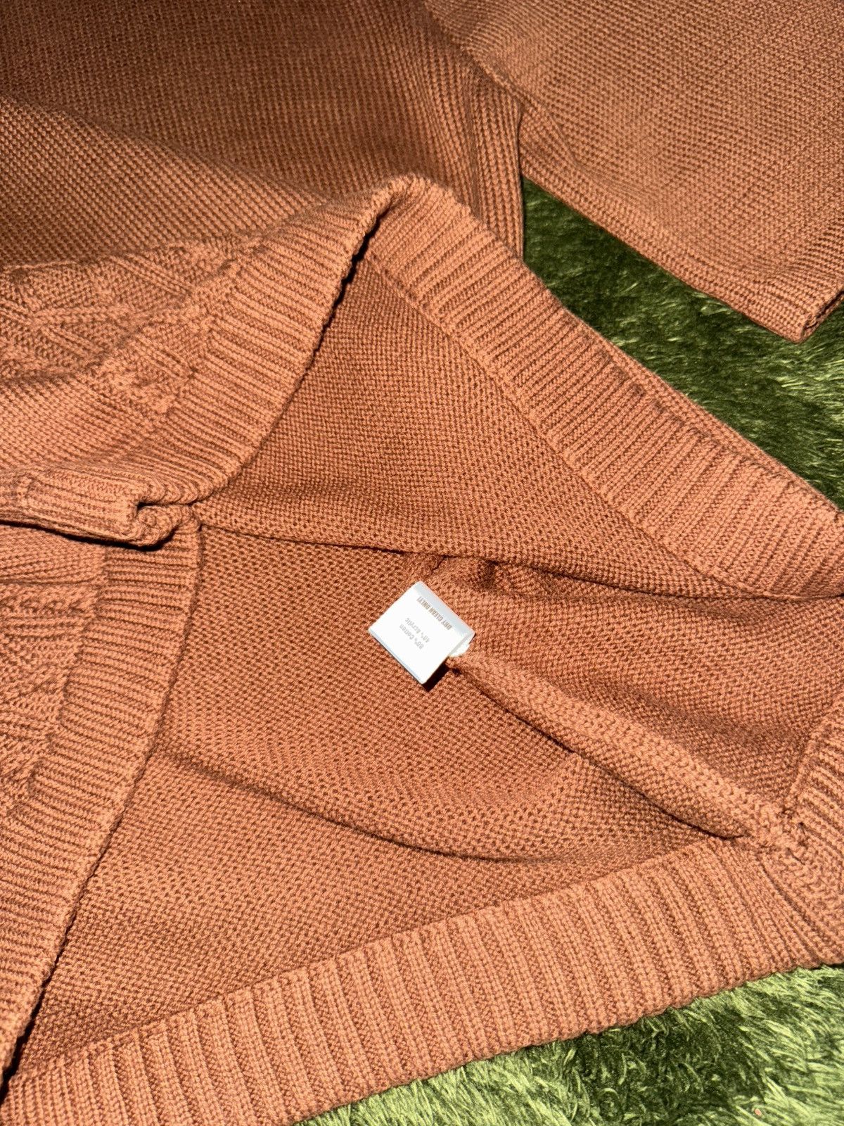 Pleasures [L] Pleasures oversized fit mock neck knit wear T-shirts Size US L / EU 52-54 / 3 - 6 Thumbnail