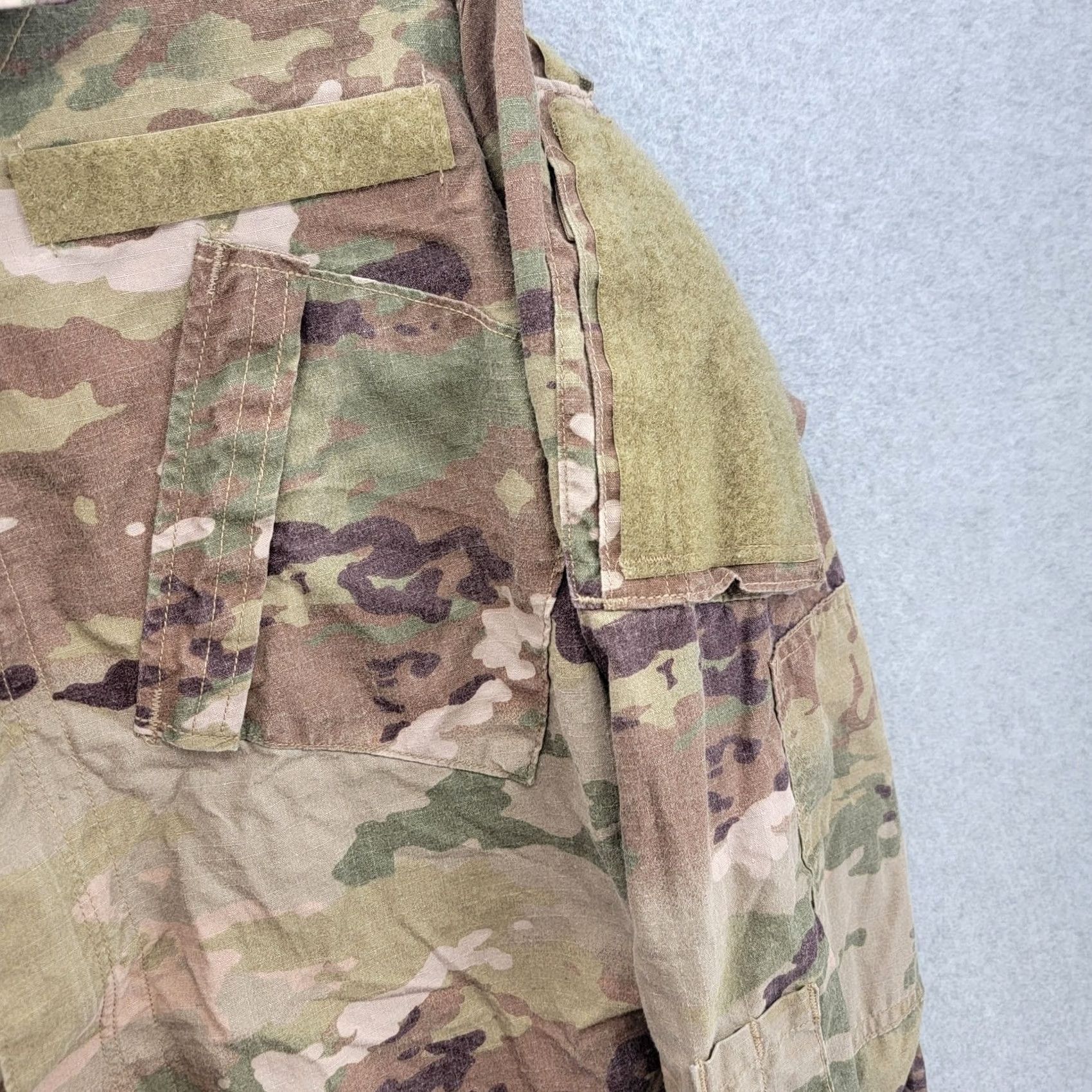 Vintage US Army Camouflage Button-Up Shirt Perimeter Insect Guard Men's M Short Sleeve Long Sleeve Breathable Pockets Green Army Size US M / EU 48-50 / 2 - 5 Thumbnail