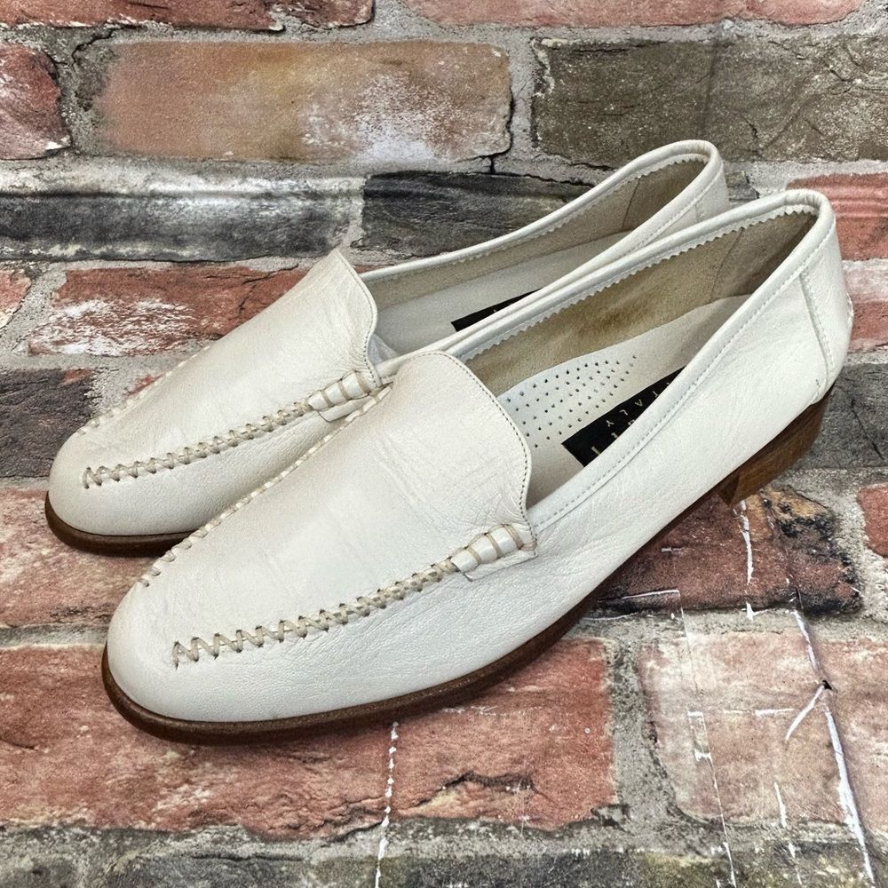 Other Amalfi White Leather Loafers Size 8 Size US 8 / IT 38 - 2 Thumbnail