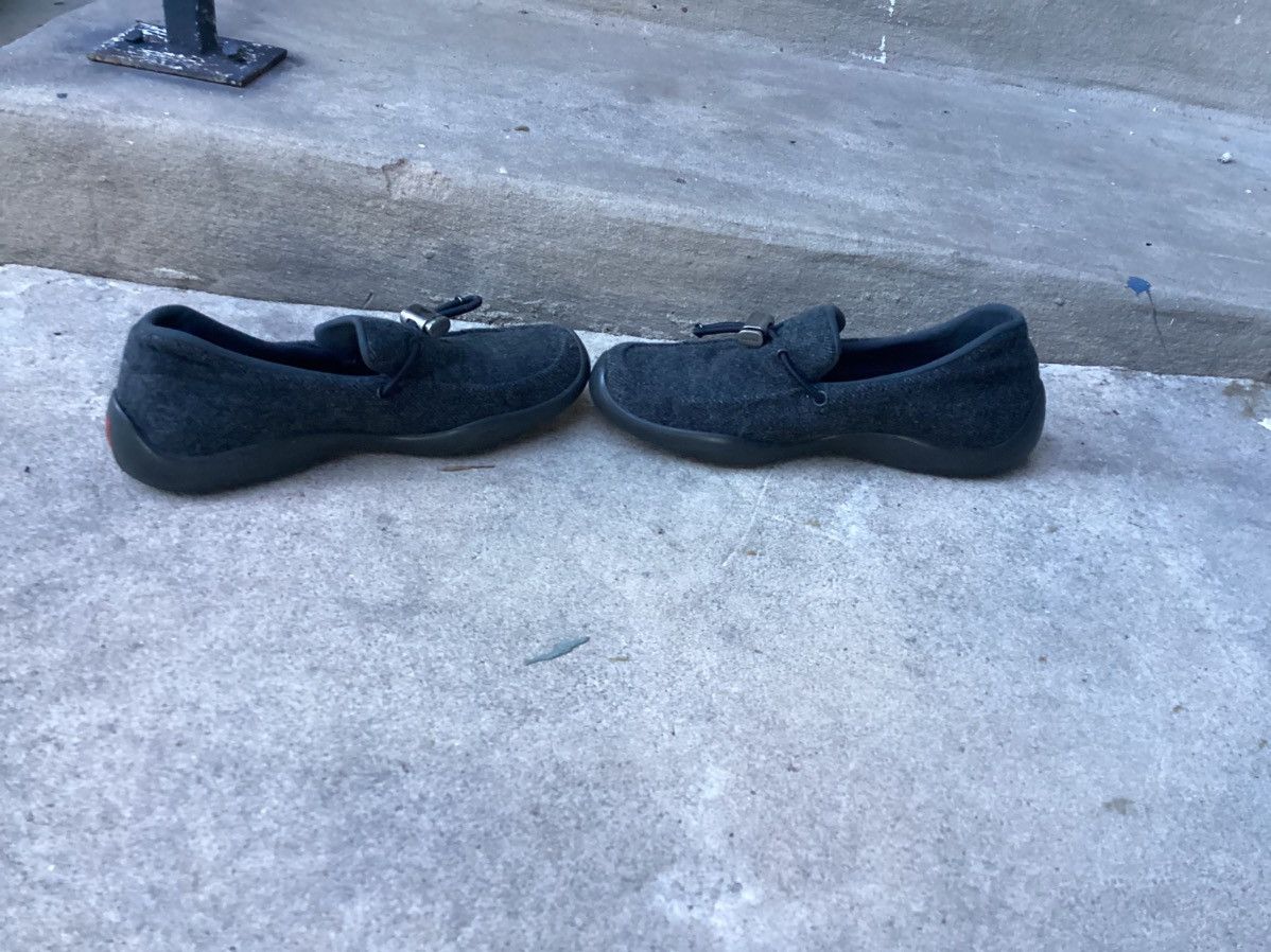 Prada Prada womens cloth slip on shoes Size US 5.5 / IT 35.5 - 4 Thumbnail