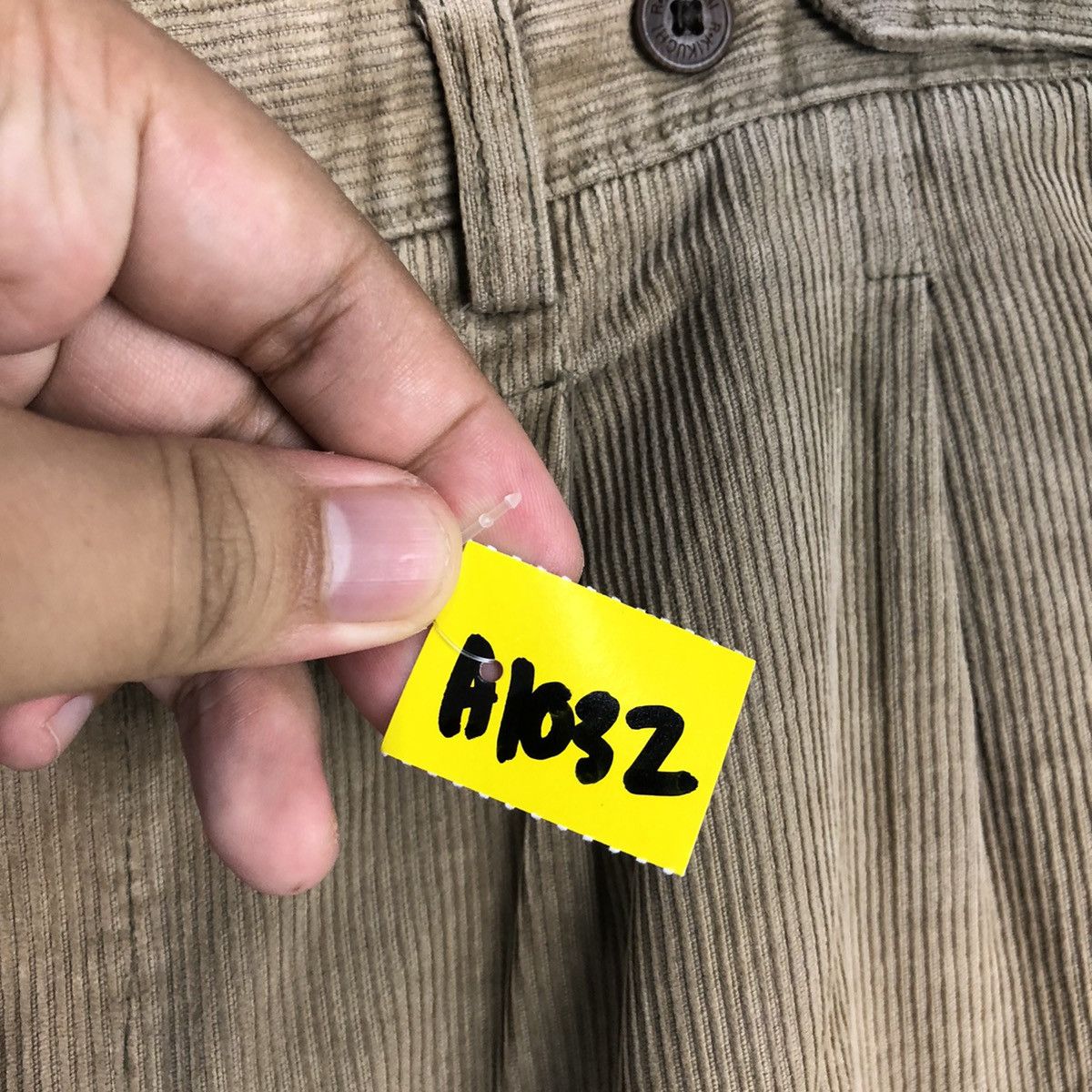 Vintage Japan vintage faded Brown Corduroy Pants #A1032 Size US 29 - 11 Thumbnail