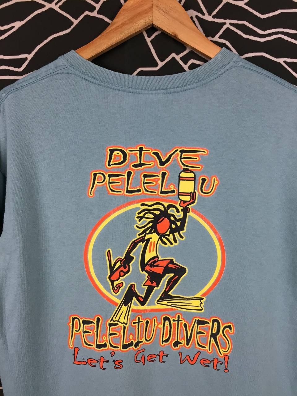 Vintage Vtg Peleliu Divers Let's Get Wet Palau Scuba Diving Tee Size US M / EU 48-50 / 2 - 3 Thumbnail