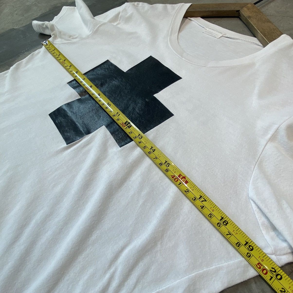 Helmut Lang Vintage 90s Helmut Lang Paris Backstage Staff Archive Tee Size US M / EU 48-50 / 2 - 9 Thumbnail