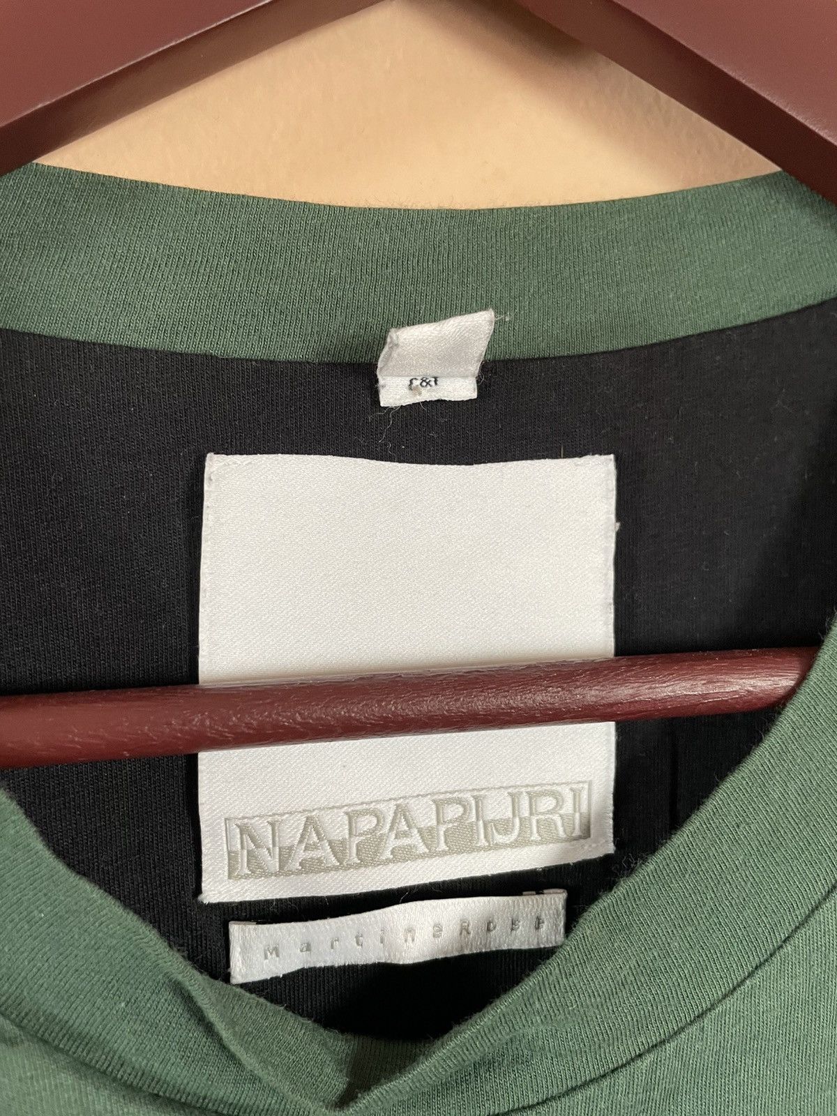 Martine Rose × Napapijri NAPA Napapijri X Martine Rose reversible T-shirt Size US XL / EU 56 / 4 - 3 Thumbnail