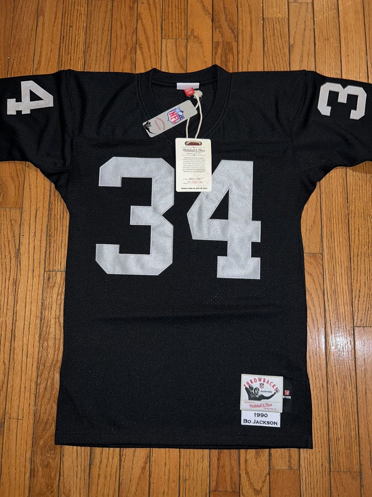 image of Mitchell Ness x Nfl Authentic Bo Jackson Los Angeles Raiders 1990 Jersey in Black (Size Small)