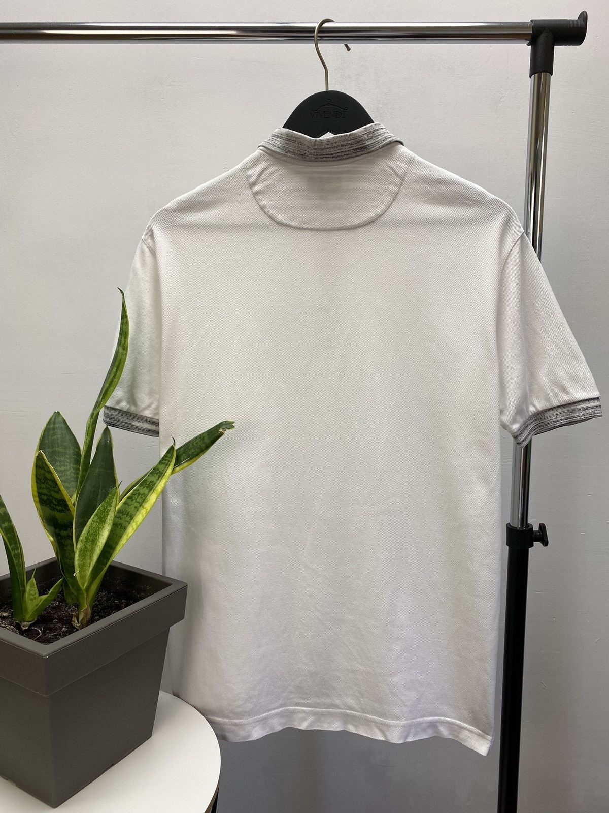 Missoni Vintage Missoni Polo T Shirt Men’s M White Styled Luxury Size US M / EU 48-50 / 2 - 13 Thumbnail