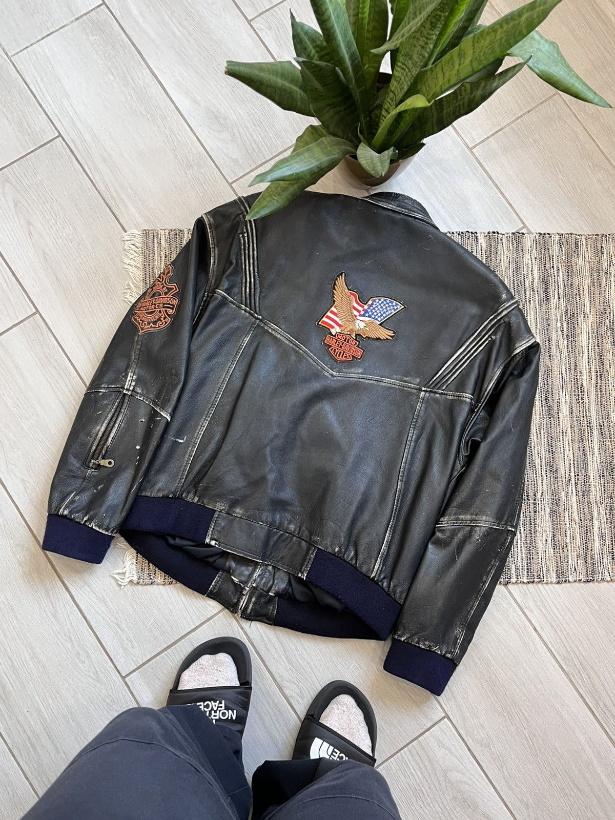 Harley Davidson × Vintage Vintage Willie G Harley Davidson Leather Jacket autographed Size US XL / EU 56 / 4 - 4 Thumbnail
