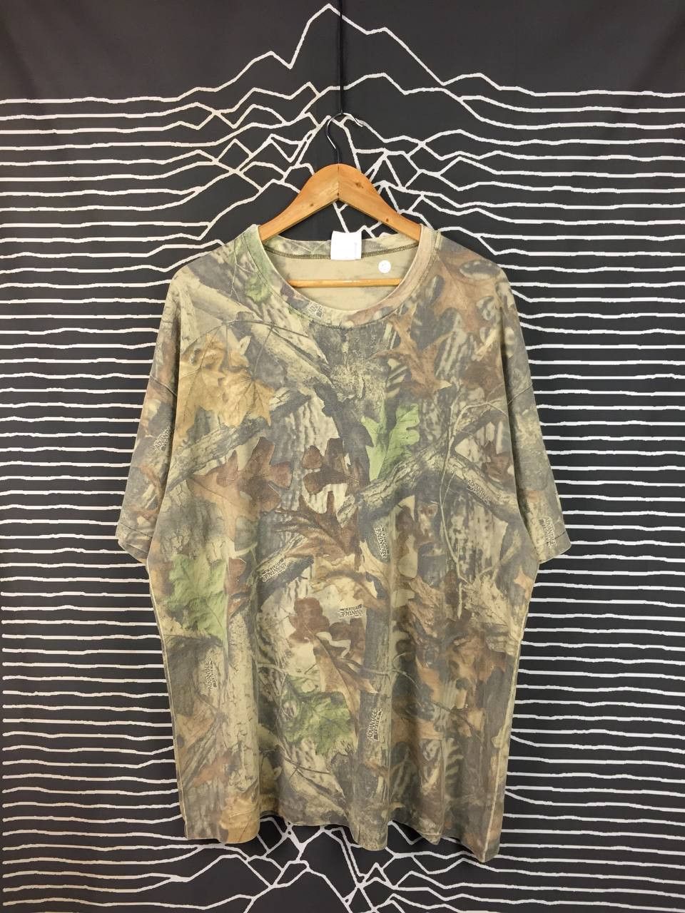 Vintage Vtg 90s Buck Wear Advantage Camo All Over Print Tee Size US XXL / EU 58 / 5 - 2 Thumbnail