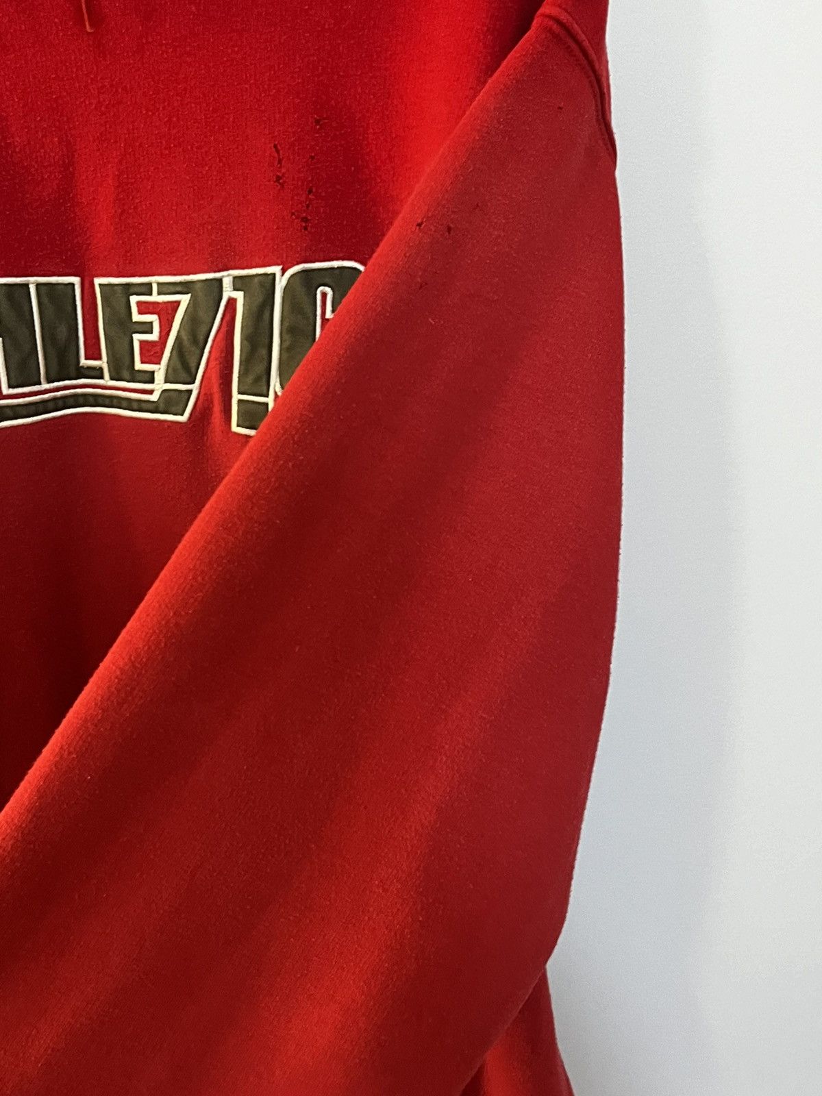 Japanese Brand × Nike Nike hoodie distressed 00s red Size US L / EU 52-54 / 3 - 22 Thumbnail