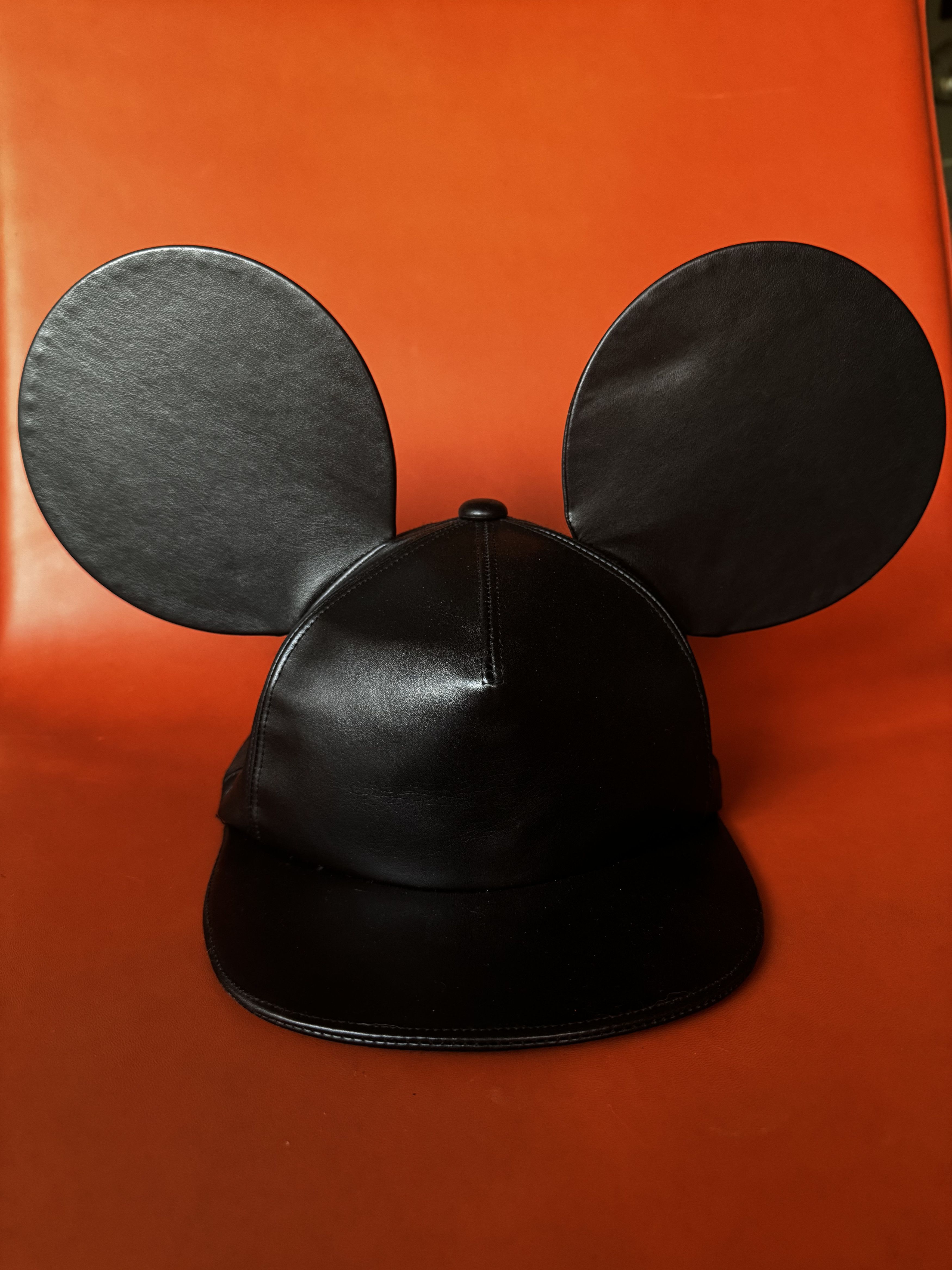 Comme des Garcons Homme Plus *Grailed* CDG HOMME PLUS AW13 MICKEY RUNWAY LEATHER CAP Size ONE SIZE - 9 Thumbnail