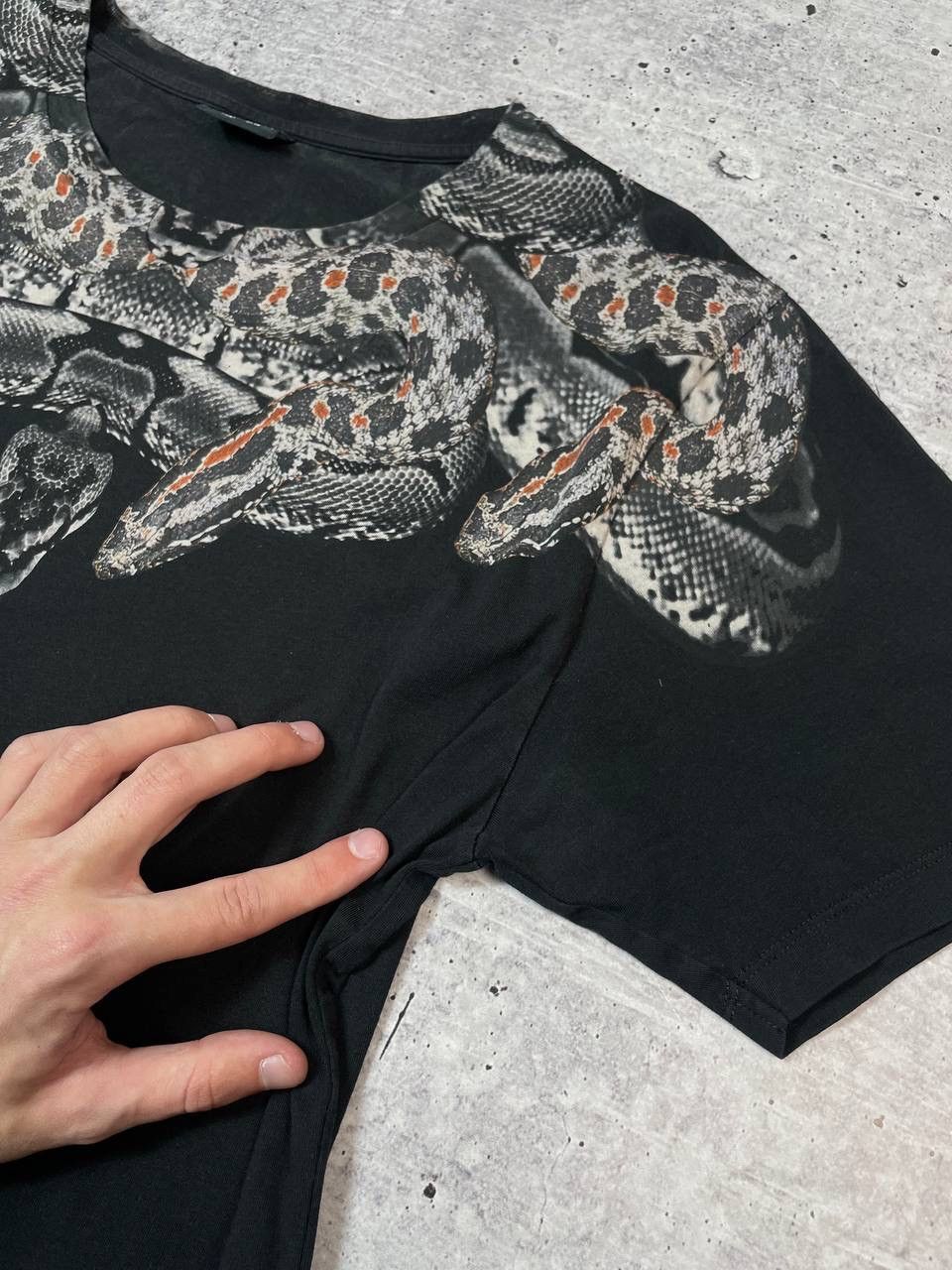 Marcelo Burlon Marcelo Burlon Snake Print Tee T-Shirt Y2K Size US S / EU 44-46 / 1 - 4 Thumbnail