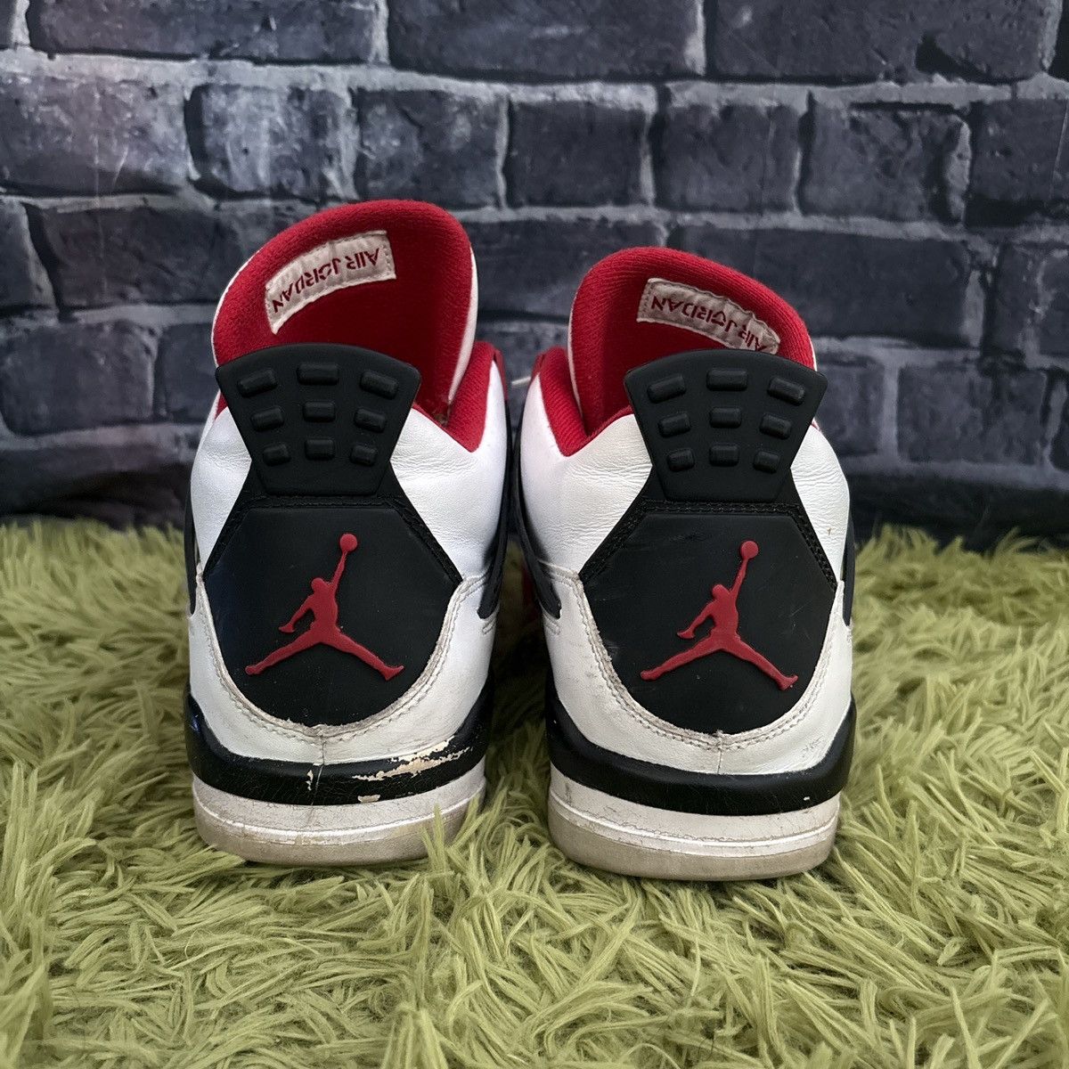 Jordan Brand fire red 4’s Size US 10 / EU 43 - 5 Thumbnail