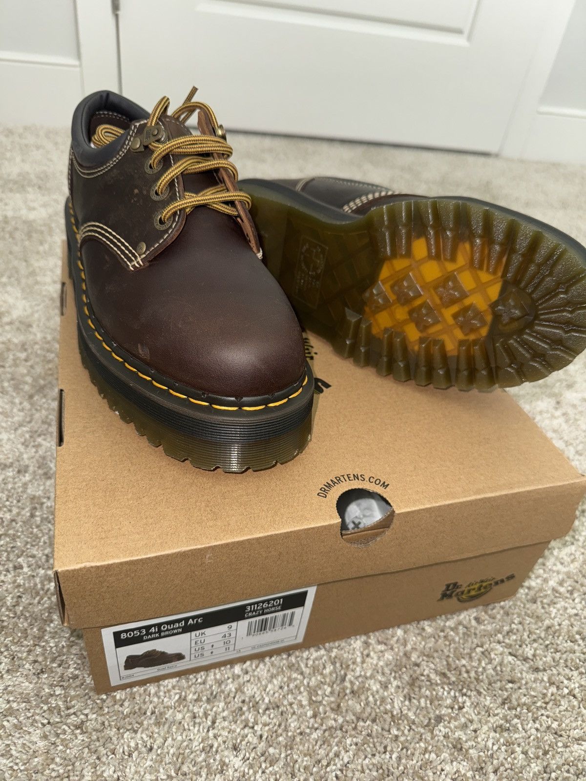 Dr. Martens 人気色 8053 ARC CRAZY HORSE LEATHER ローファー Dr. Martens 人気色 8053 ARC CRAZY HORSE LEATHER ローファー