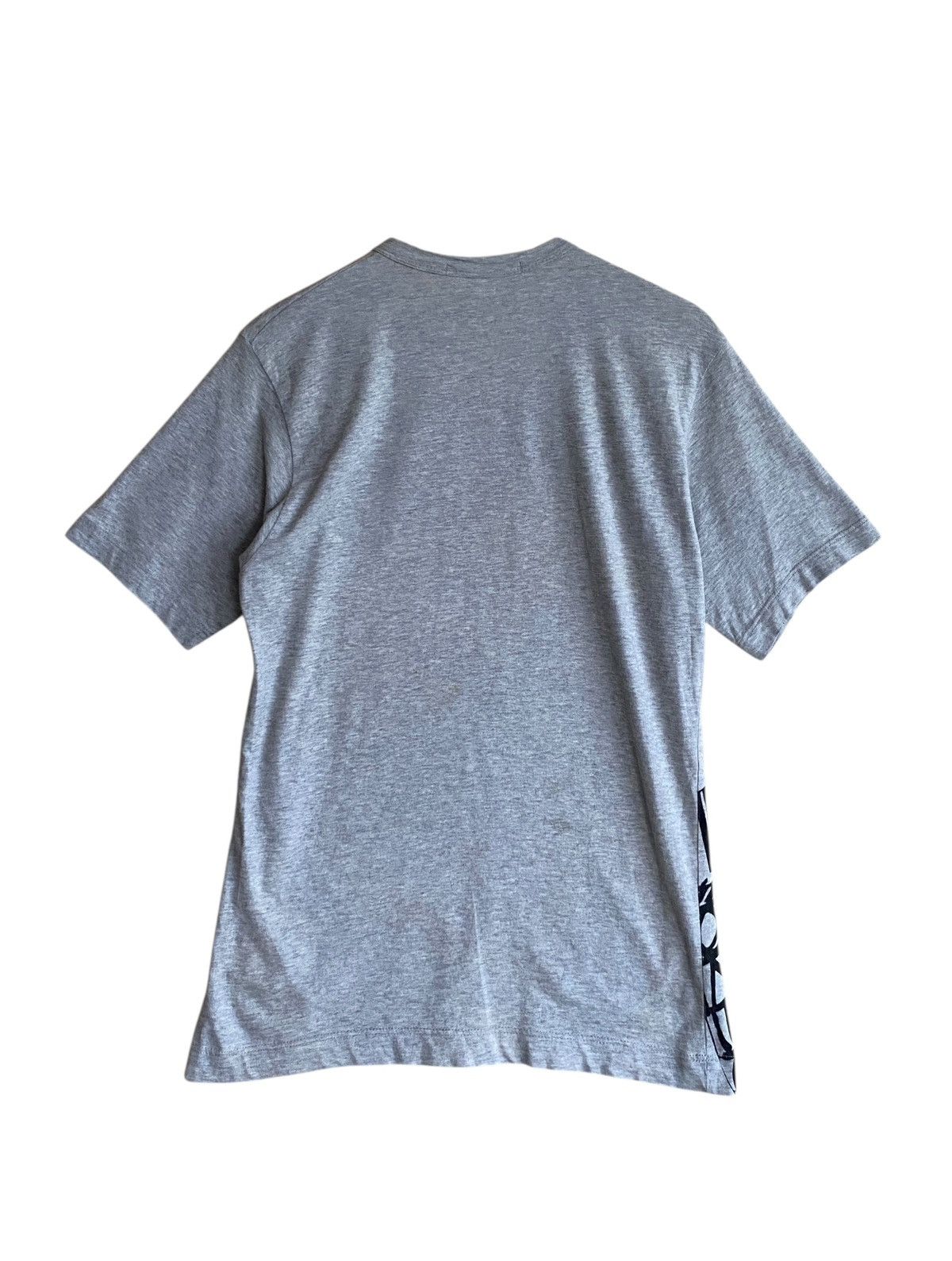 Comme des Garcons Vintage Japanese Brand Comme Des Garcons T-shirt 2000s Size US L / EU 52-54 / 3 - 2 Thumbnail