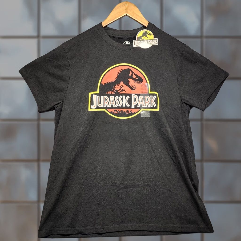 Vintage VINTAGE Jurassic Park Shirt Men L Black Movie Logo Short Sleeve T Cotton Blend NEW Size US L / EU 52-54 / 3 - 1 Thumbnail
