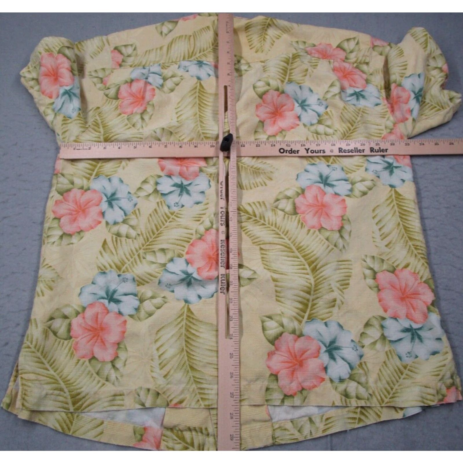 Tommy Bahama Tommy Bahama Shirt Mens Large Yellow Silk Camp Button Up Hawaiian Loop Collar Size US L / EU 52-54 / 3 - 4 Thumbnail