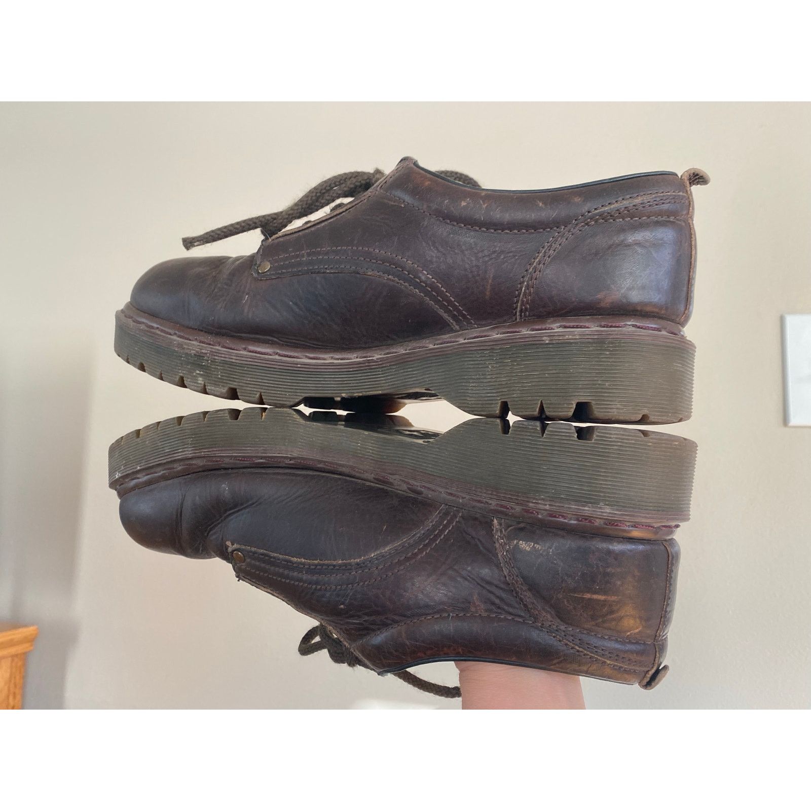 Dr. Martens Dr. Martens 8323 Gaucho Brown Leather Oxford 12/ US 13 Size US 13 / EU 46 - 7 Thumbnail