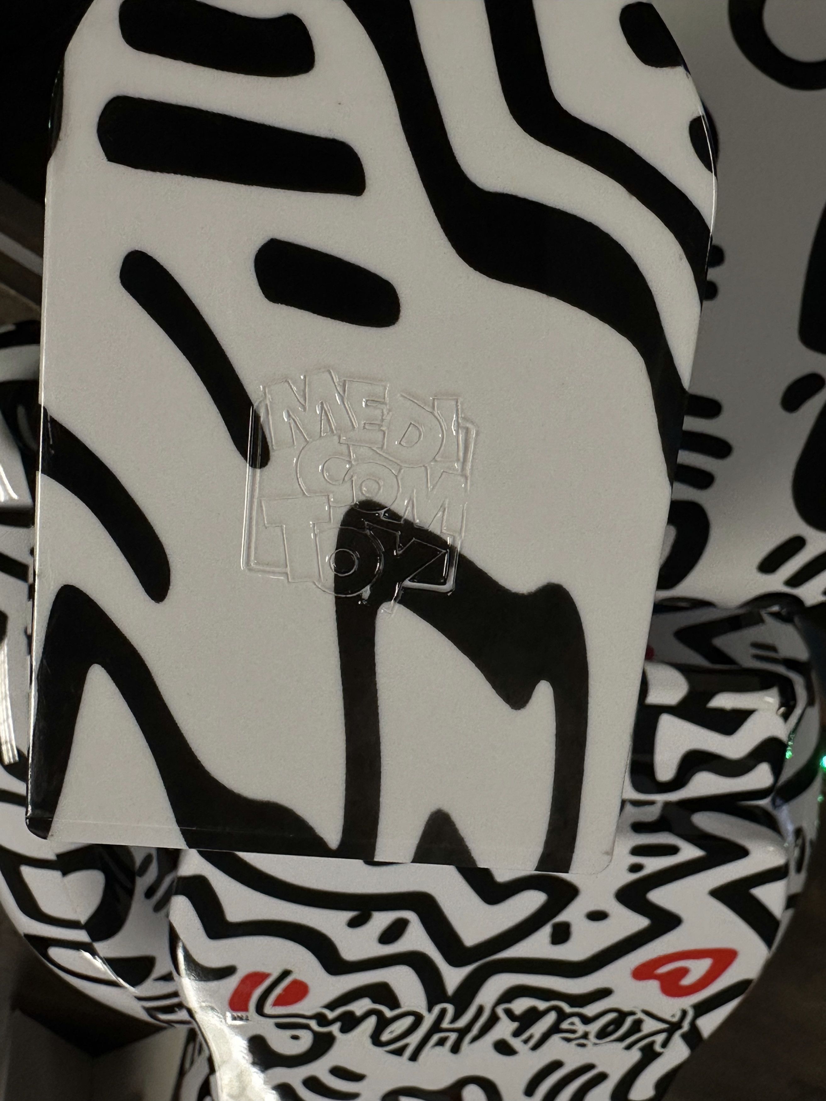 Medicom Toy Bearbrick Keith Haring #8 1000% Size ONE SIZE - 5 Thumbnail