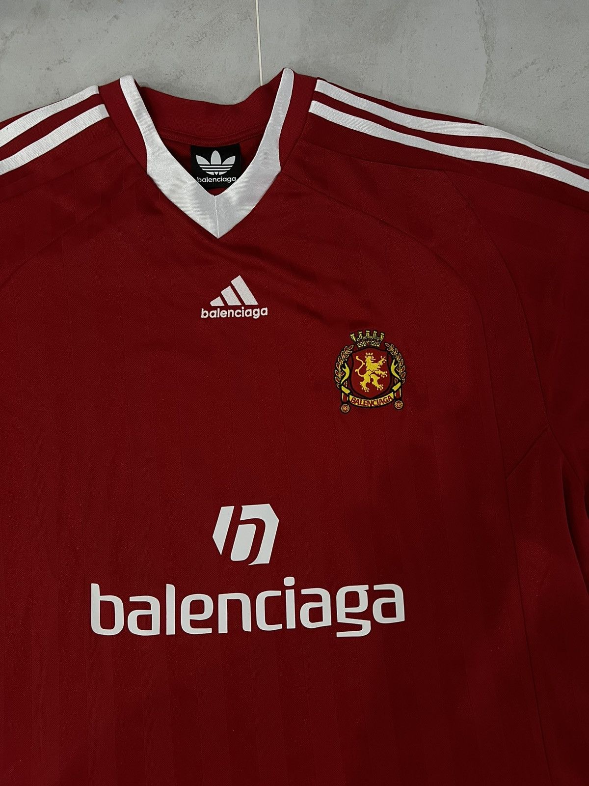 Balenciaga Balenciaga x Adidas Resort 2023 Red Soccer Tshirt Sz.3 Size US L / EU 52-54 / 3 - 3 Thumbnail